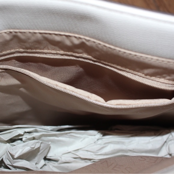 Purse - Picture 7 of 7